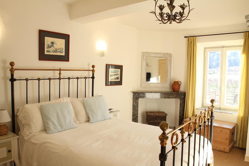 Mas St. Joseph Bed & Breakfast Ille-sur-Tet Room photo